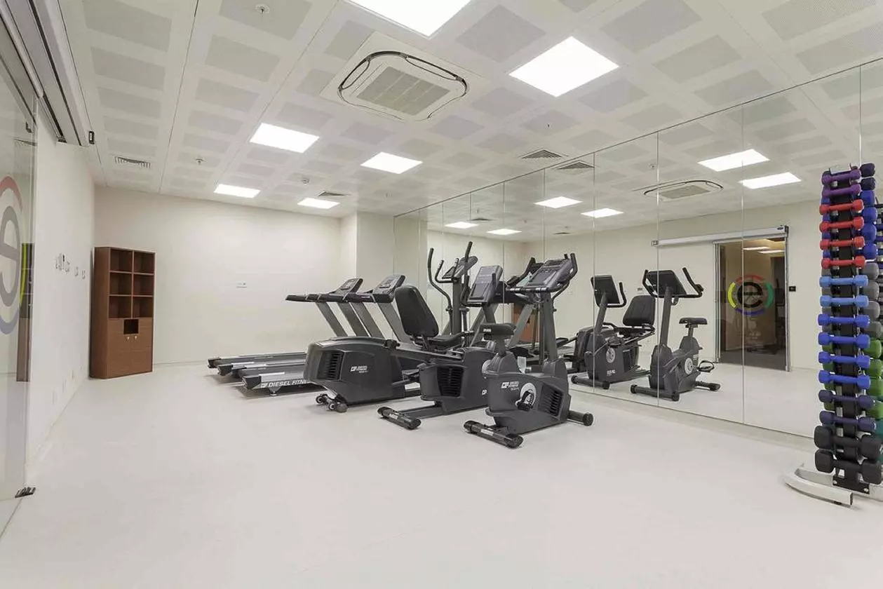 RAMADAENCORE_SHABAVIZ (7).jpg